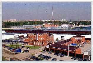 2002 год. Завод, выпускающий до 90% комплектующих для гаражных секционных ворот